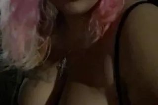 THICC LADY LOOKIN FOR SUM FUN AND PLEASURE;) - Image 6